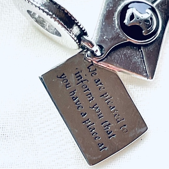 📜 NWOT Hogwarts Acceptance Letter Charm – Harry Potter ✨ - Picture 12 of 14